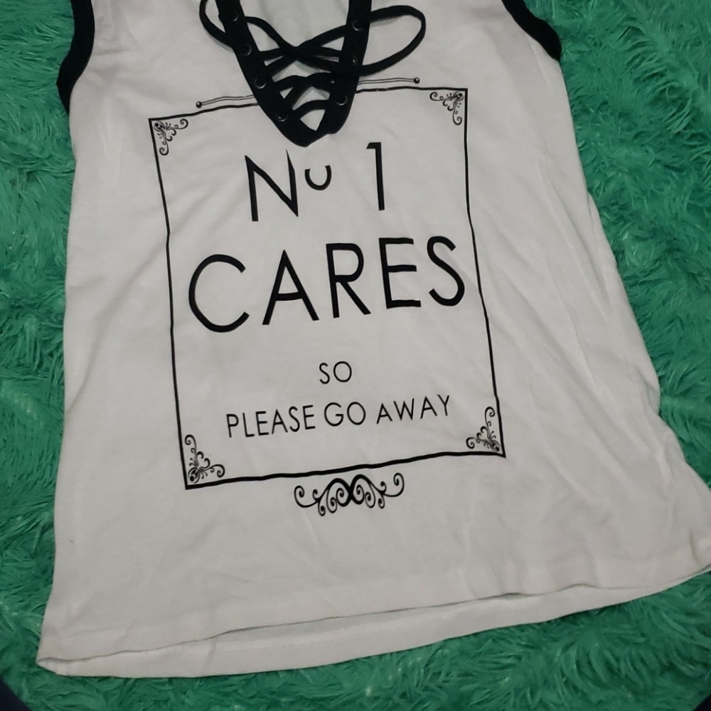 Shirt - Picture 2 of 2